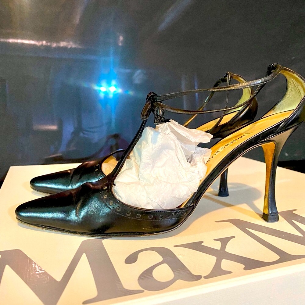 Very classy heels Manolo Blahnik